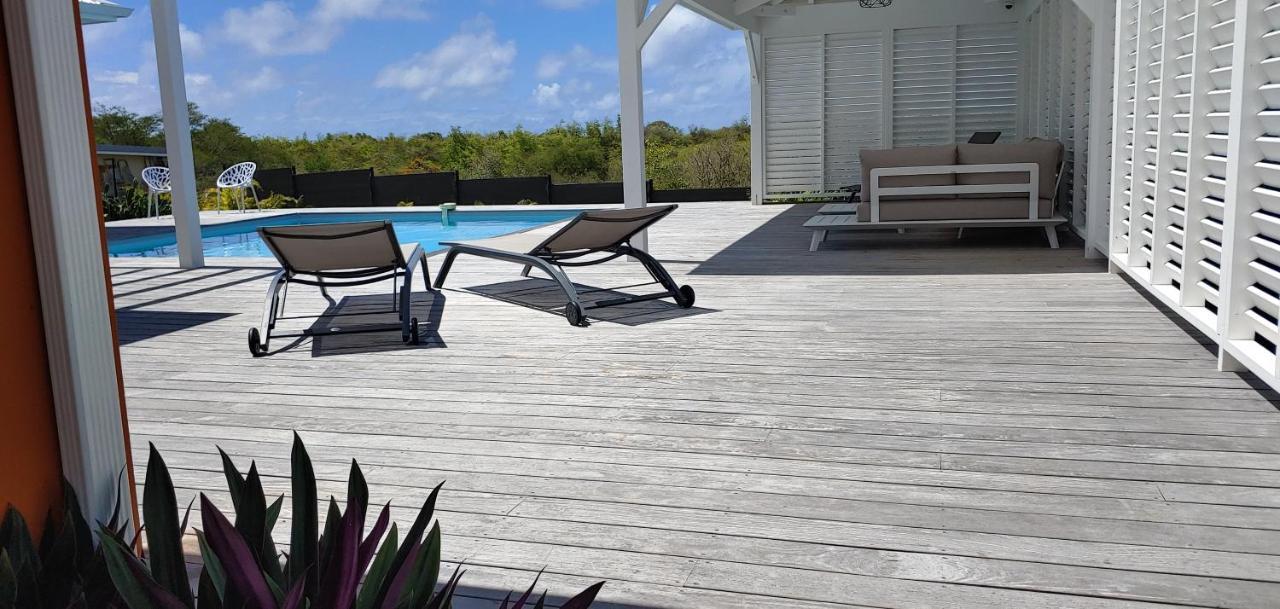 Villa Fleur De Goyave - Tres Bien Ventilee - Vue Degagee แซงต์-ฟรองซัวส์ ภายนอก รูปภาพ