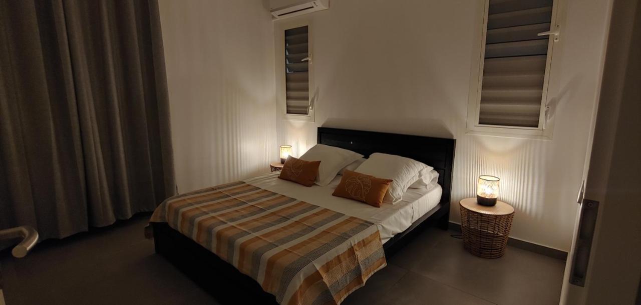 Villa Fleur De Goyave - Tres Bien Ventilee - Vue Degagee แซงต์-ฟรองซัวส์ ภายนอก รูปภาพ