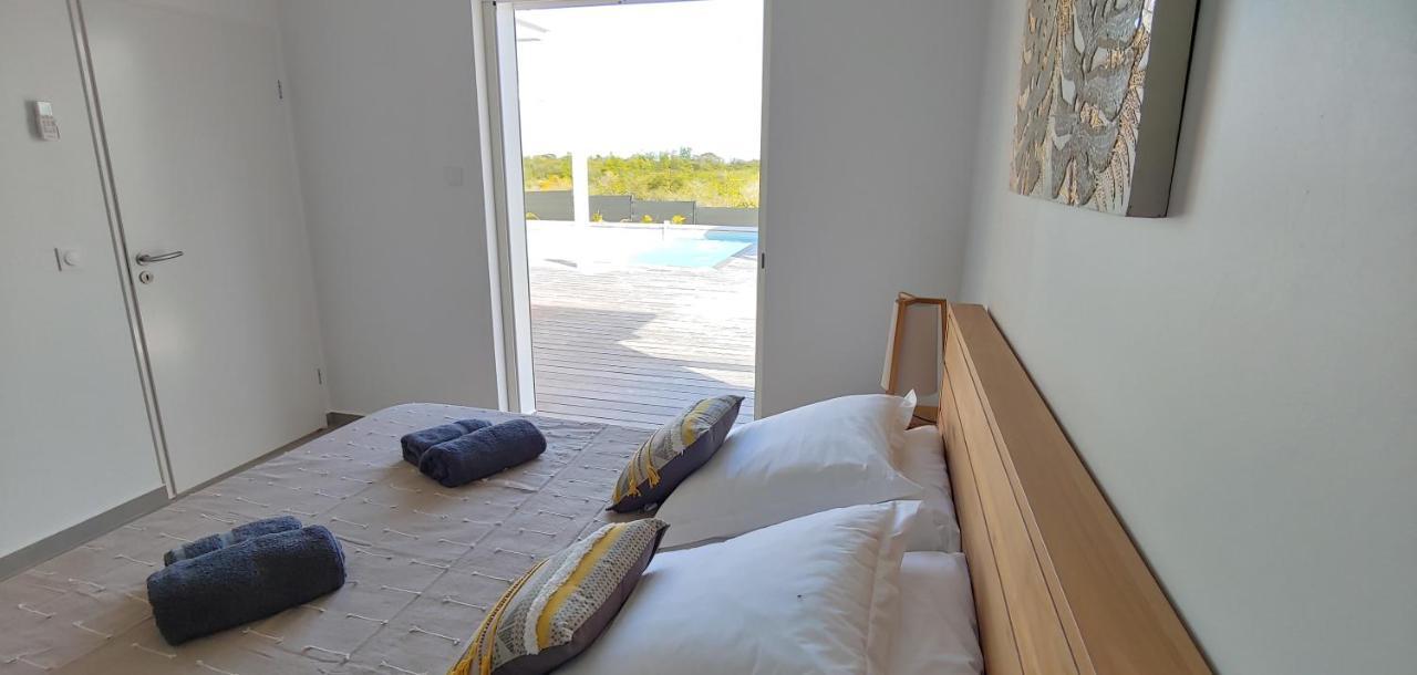 Villa Fleur De Goyave - Tres Bien Ventilee - Vue Degagee แซงต์-ฟรองซัวส์ ภายนอก รูปภาพ