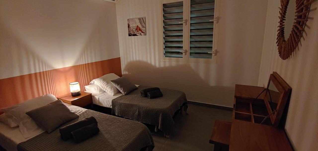 Villa Fleur De Goyave - Tres Bien Ventilee - Vue Degagee แซงต์-ฟรองซัวส์ ภายนอก รูปภาพ